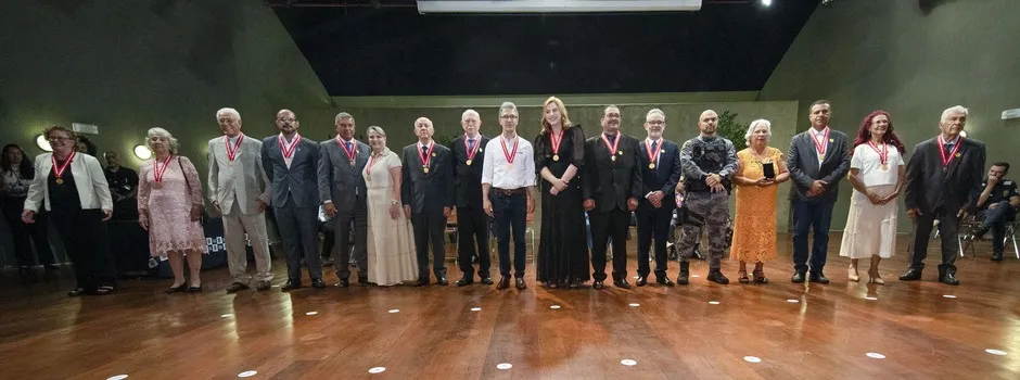 Governo de Minas homenageia personalidades do estado com Medalha de Honra ao Mérito da Polícia Civil
